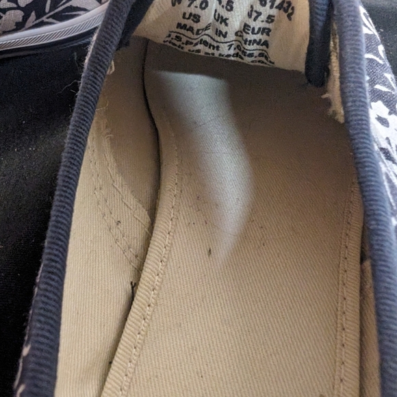Kate Spade Navy and White Floral Slip-On Sneakers - Picture 8 of 11